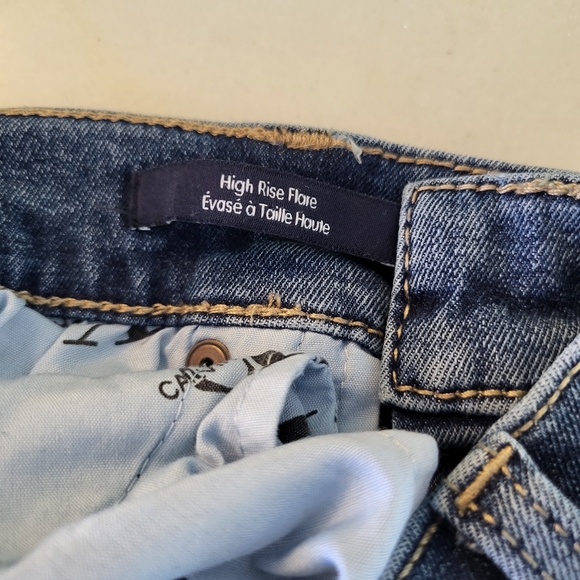 Calvin Klein High Rise Flare Jeans, size 10/30 - Picture 6 of 6